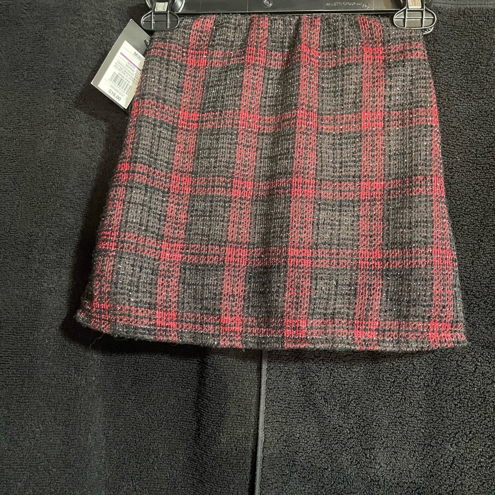 NWT Plaid Red and Black Women's Skirt